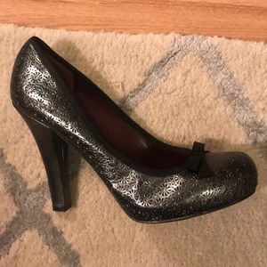 Marc by Marc Jacobs round toe dark silver 38.5